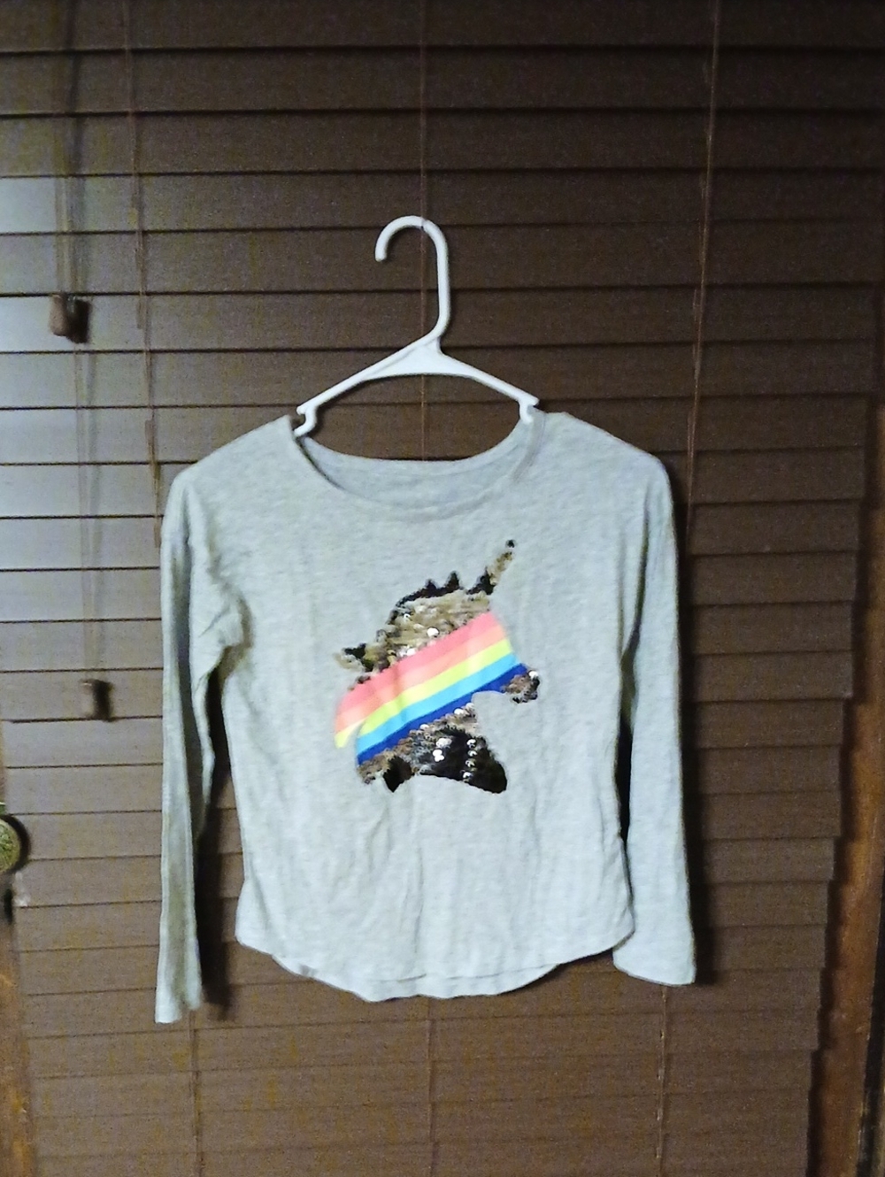Active USA Gray Long-Sleeve Tee with Sequin Unicorn and Rainbow Stripe